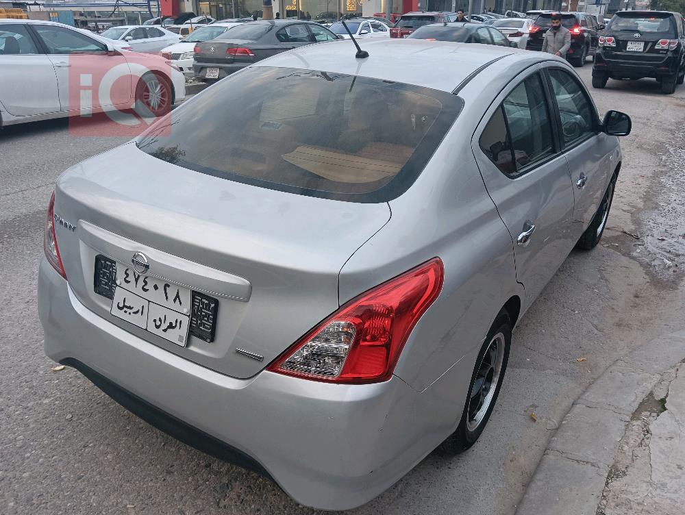 Nissan Sunny